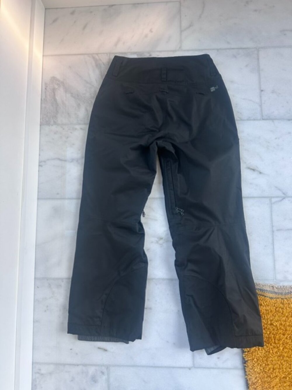 Patagonia women's Snoebelle ski pants EUC size XL